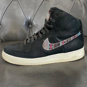 Nike Air Force 1 High '07 LV8